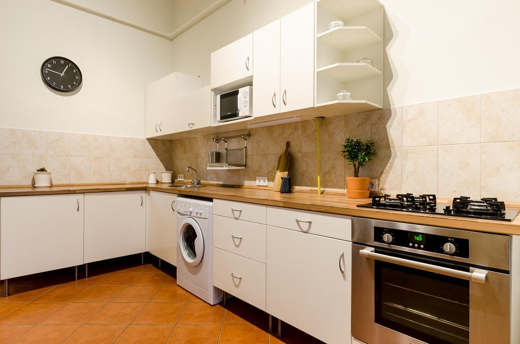 Cumin Apartments Будапеща Екстериор снимка